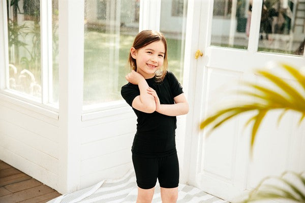 Colorful Black Short Sleeve Pajamas - Go PJ Party