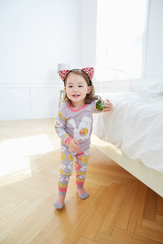 Daisy Cat Long Sleeve Pajama - Go PJ Party