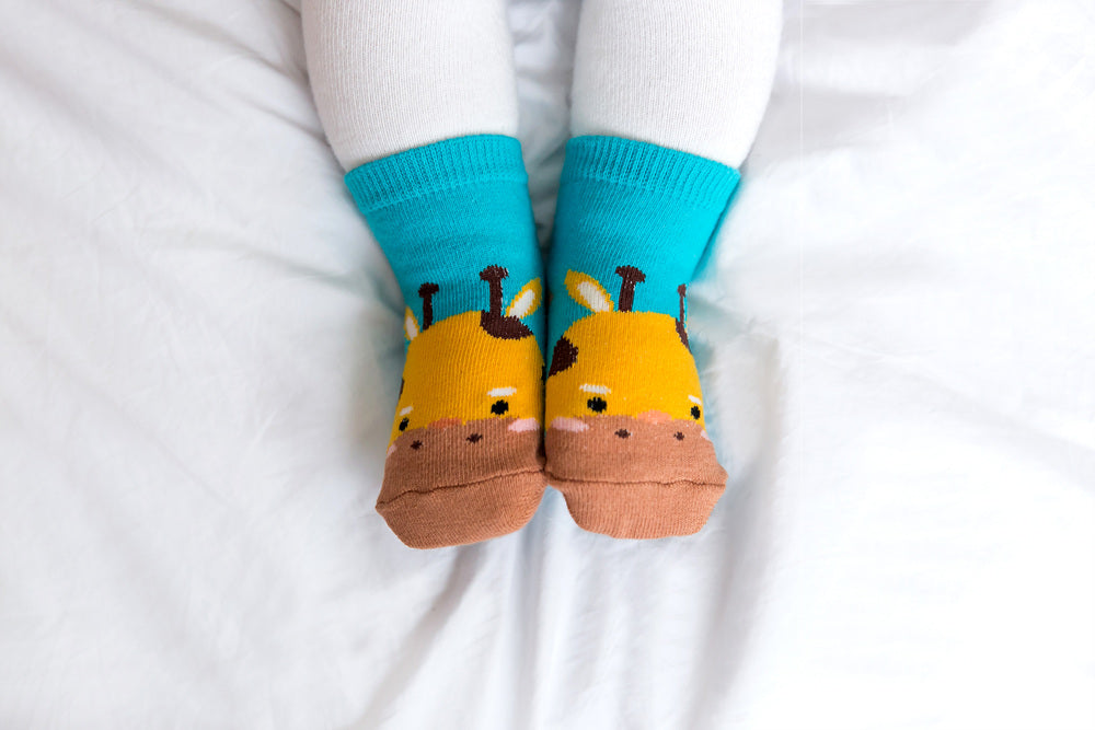 Giraffe Zoo Socks - Go PJ Party