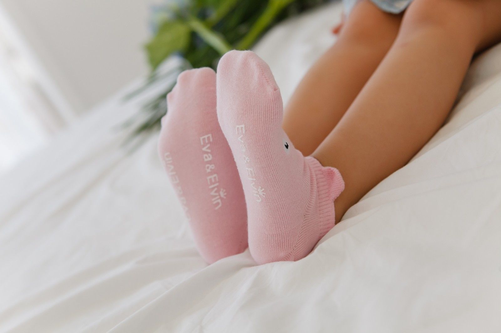 Piggy Animal Ankle Socks - Go PJ Party